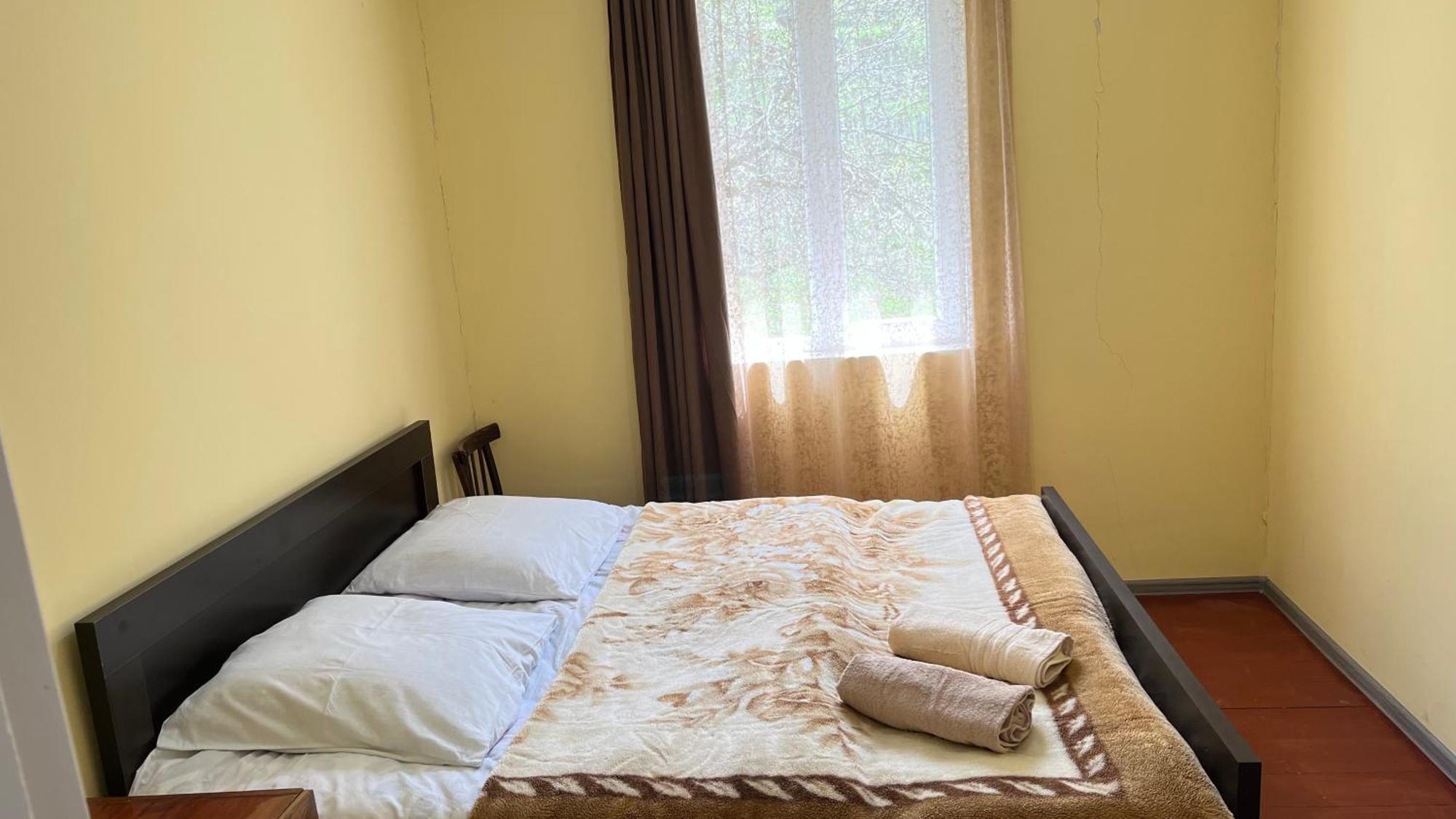 Ciuri's Guesthouse Zhabeshi Extérieur photo